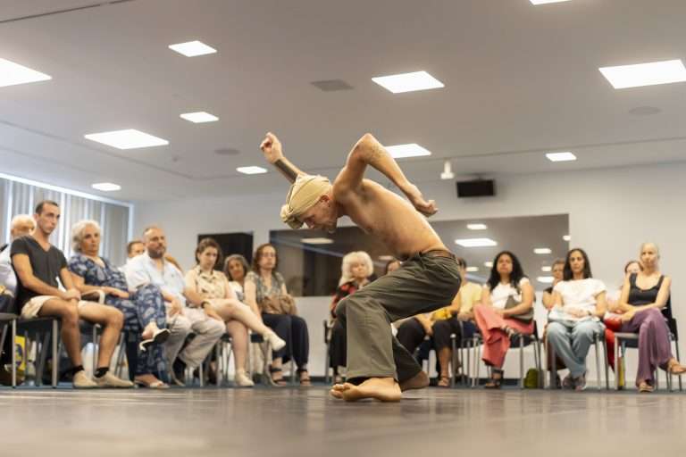 Espectáculo de danza contemporánea del proyecto `Enredadera´. REA, Javier Ferrer Machín.