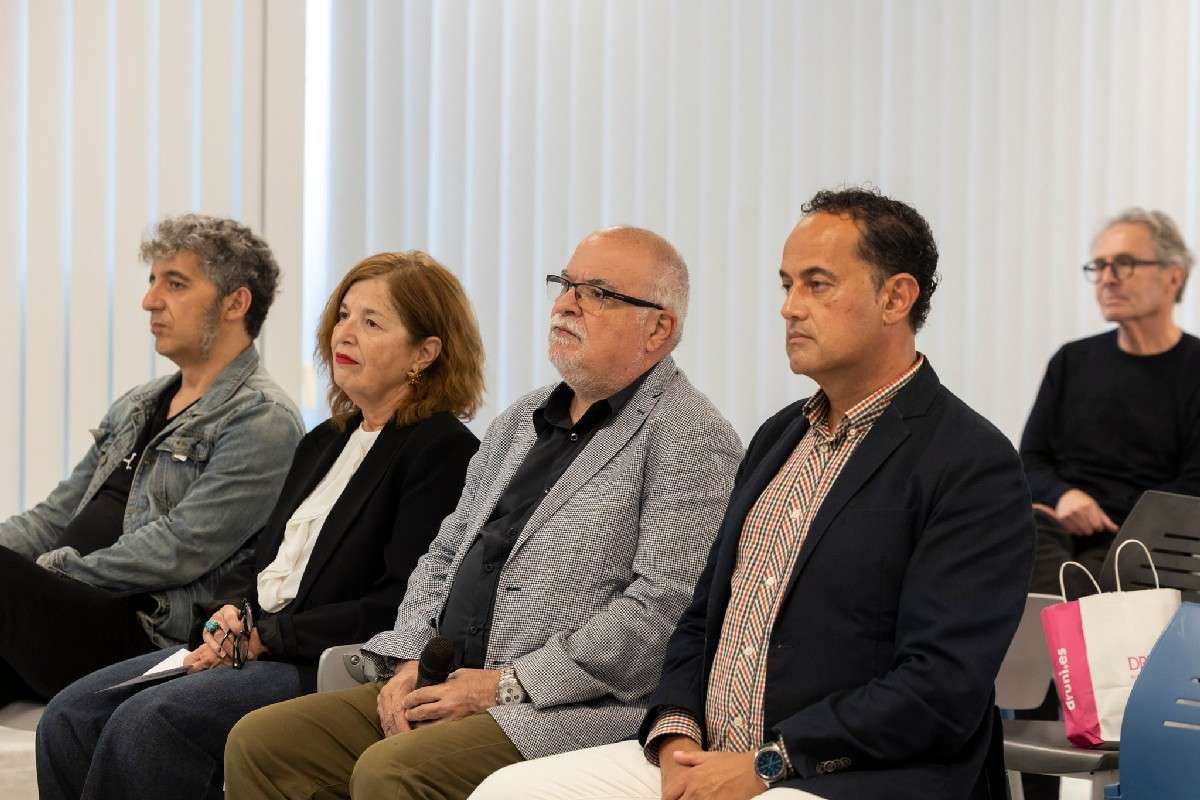 Encuentro ‘Giros en espiral’, debate sobre la obra de Martín Chirino